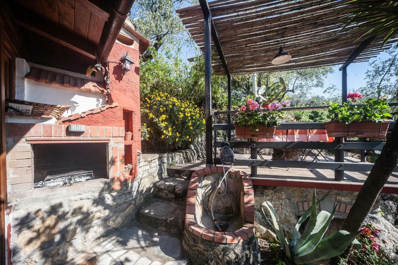 La Fattoria Di Nonna Eugenia Bed & Breakfast เลริชี ภายนอก รูปภาพ